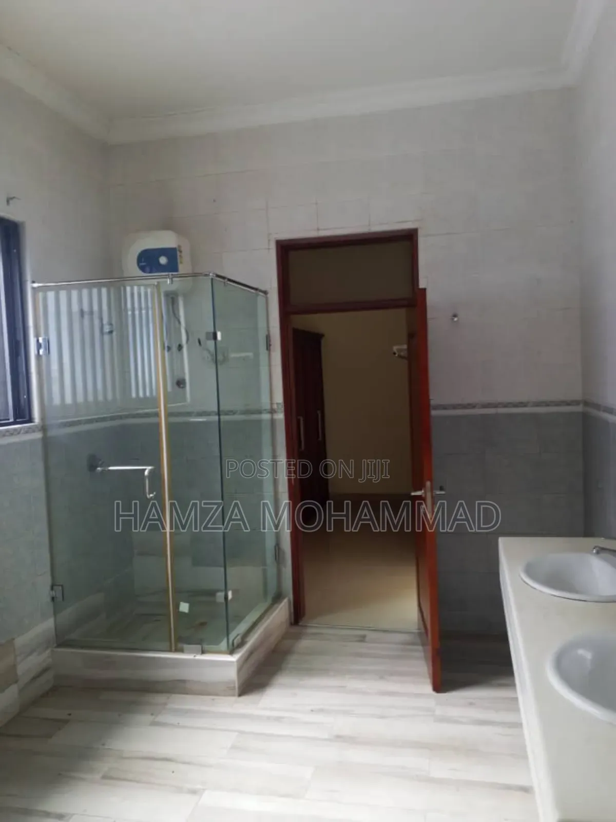 4bdrm House in Hamza Estate, Ghana Link Area for rent