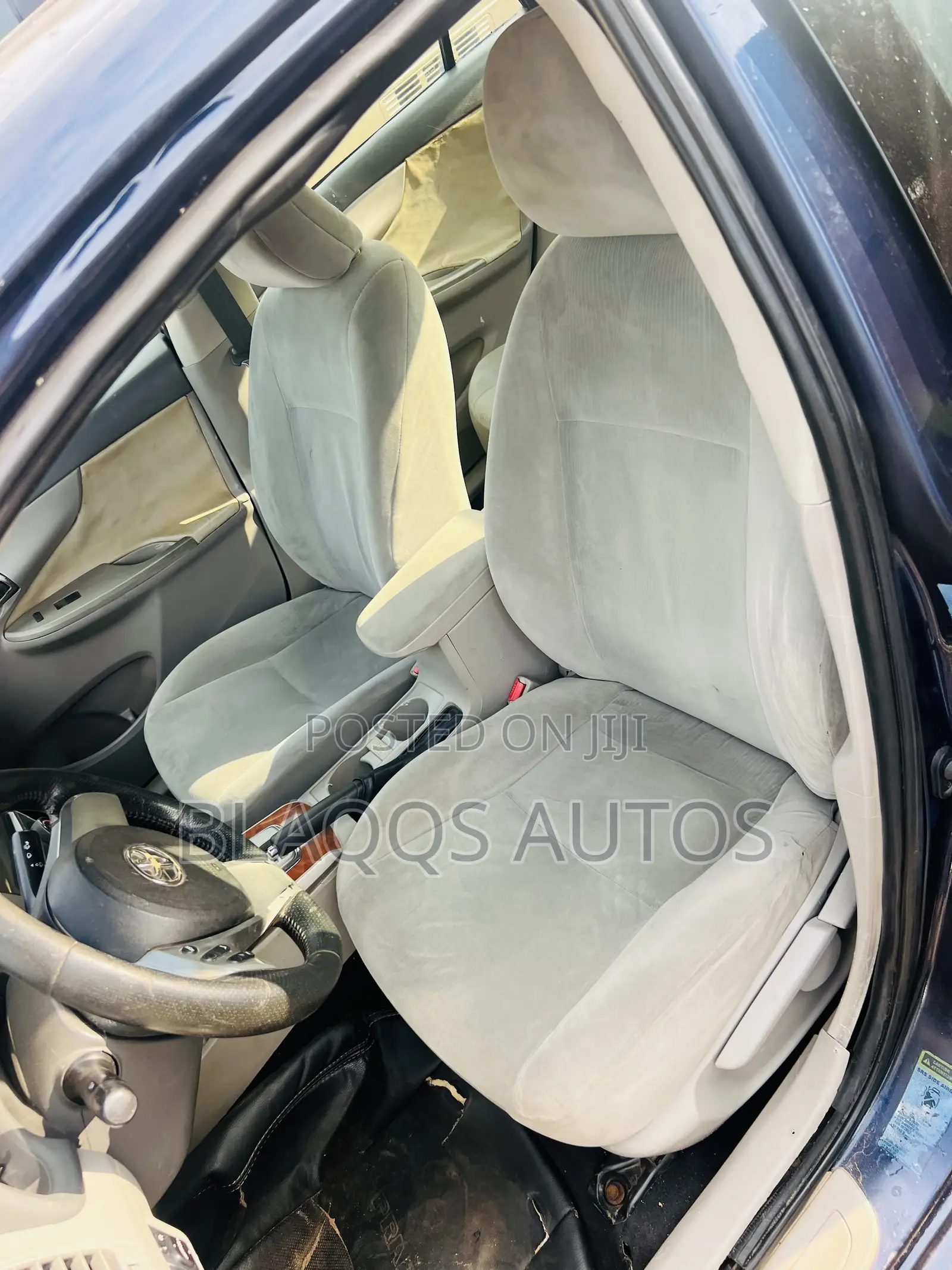 Toyota Corolla 2010 Blue