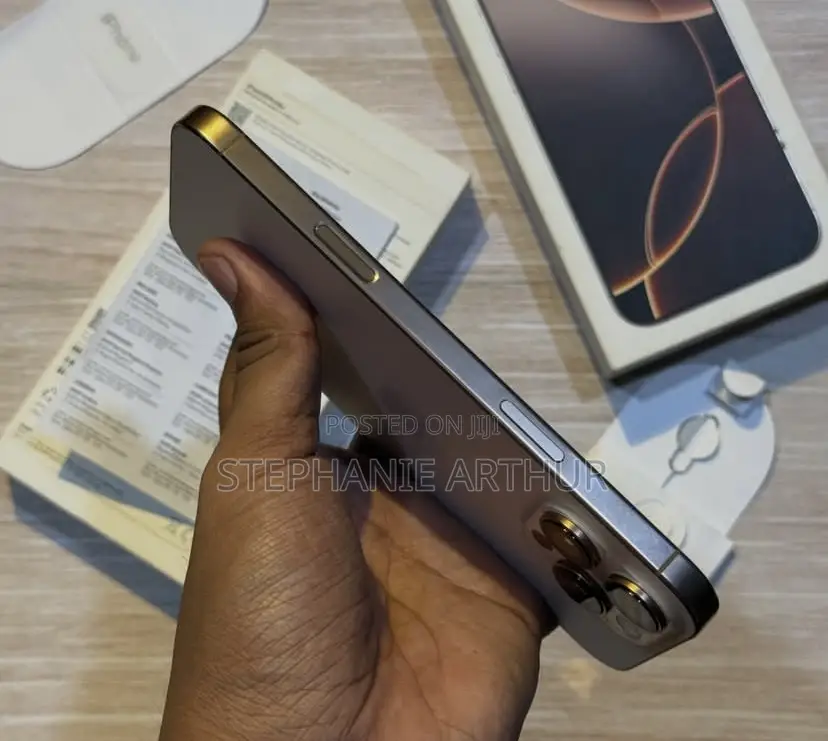 Apple iPhone 16 Pro Max 512 GB Gold