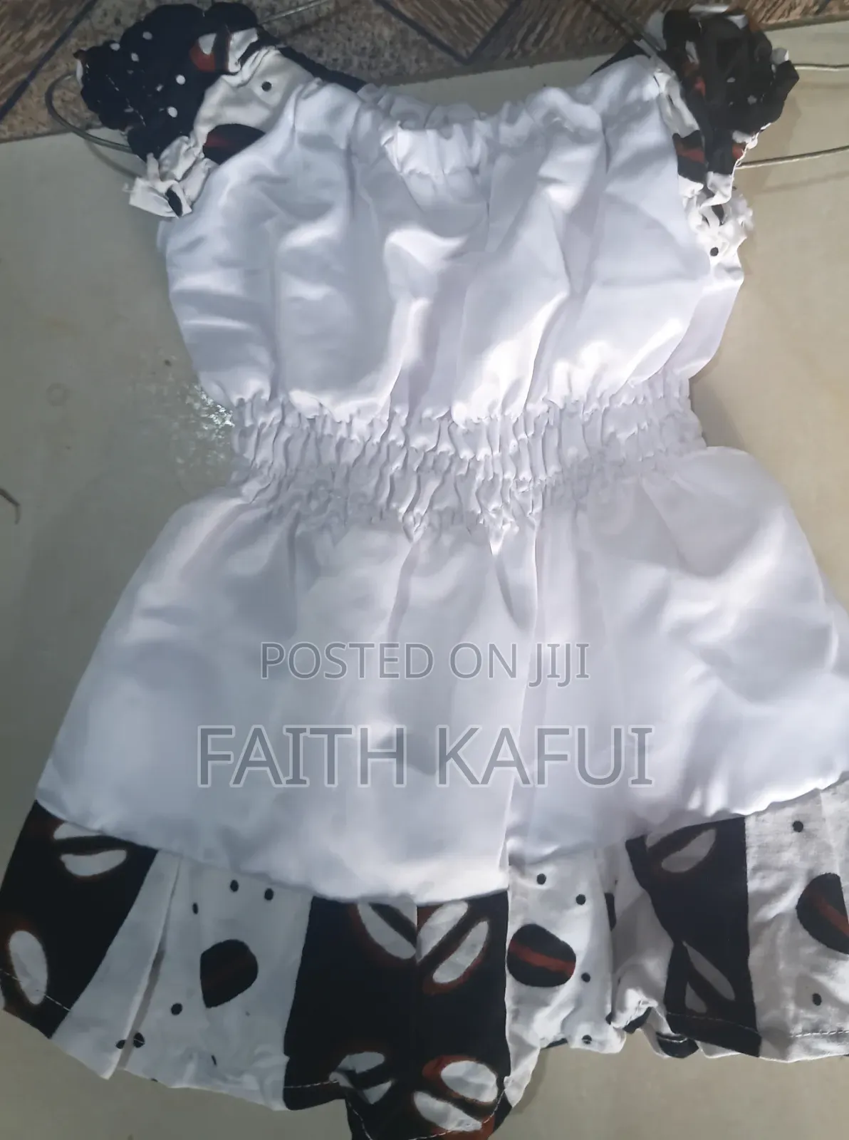 Baby's Clothing