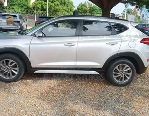 Hyundai Tucson 2018 Gray
