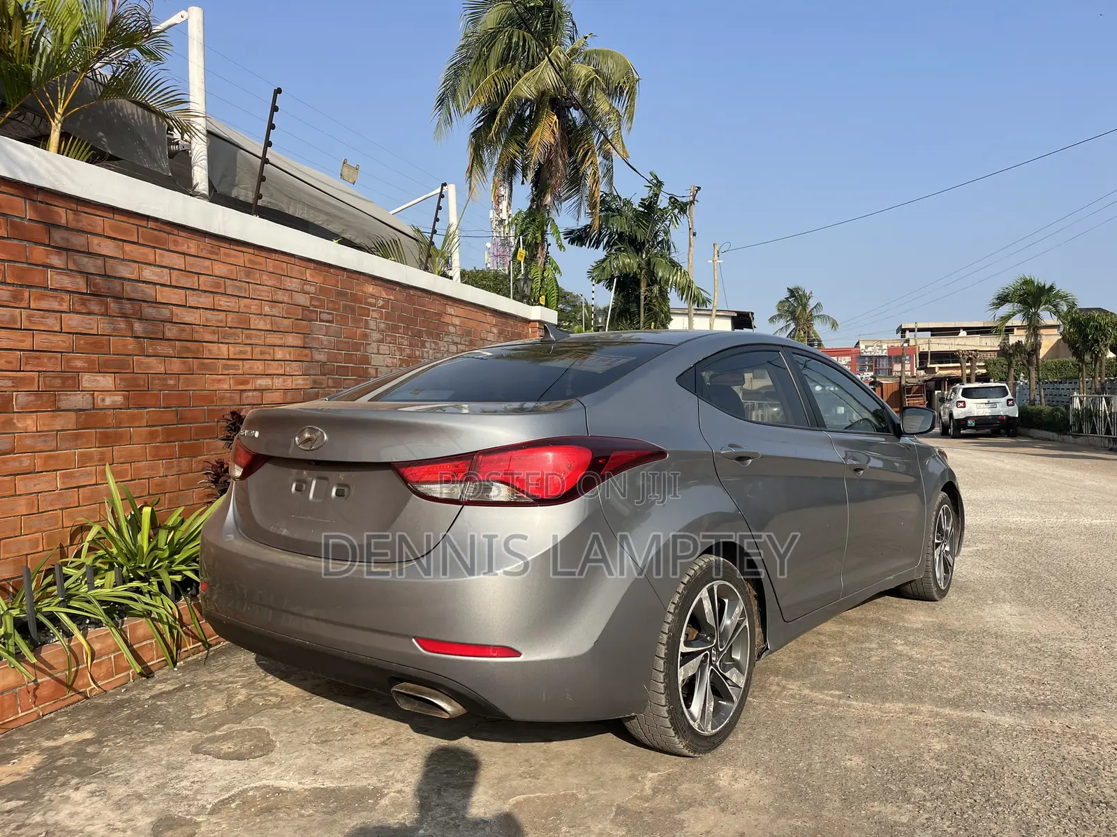 Hyundai Elantra 2016 Silver