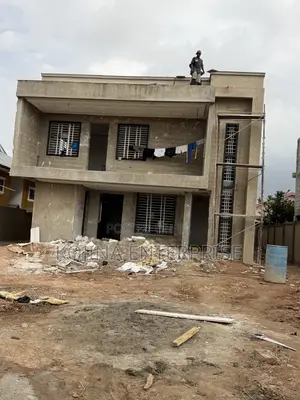 Furnished 5bdrm Townhouse/Terrace in Daban, Kumasi Metropolitan