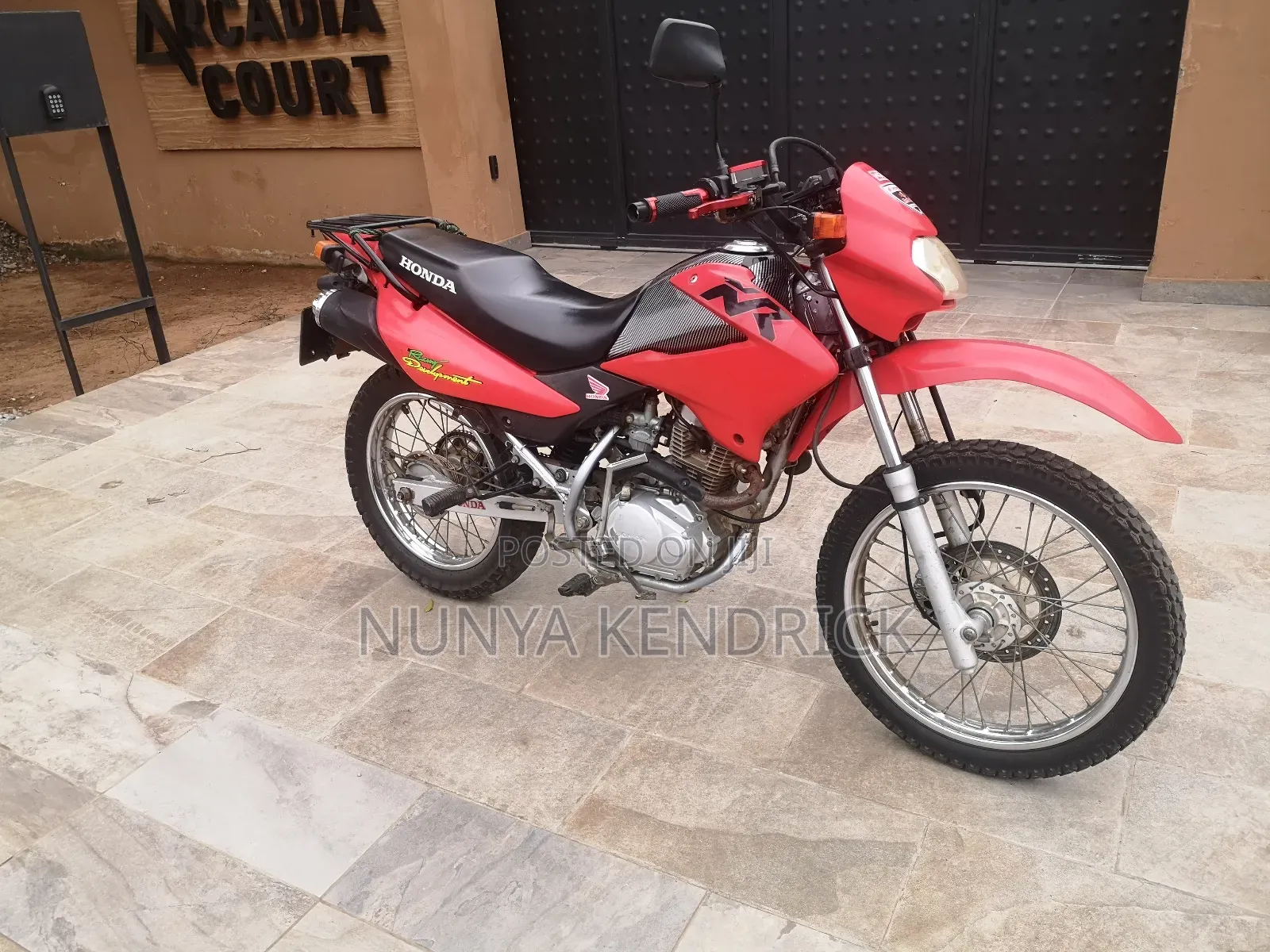 Honda 1999 Orange
