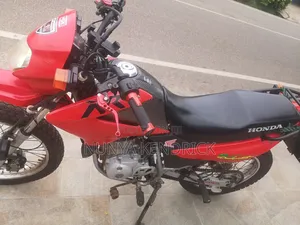 Honda 1999 Orange
