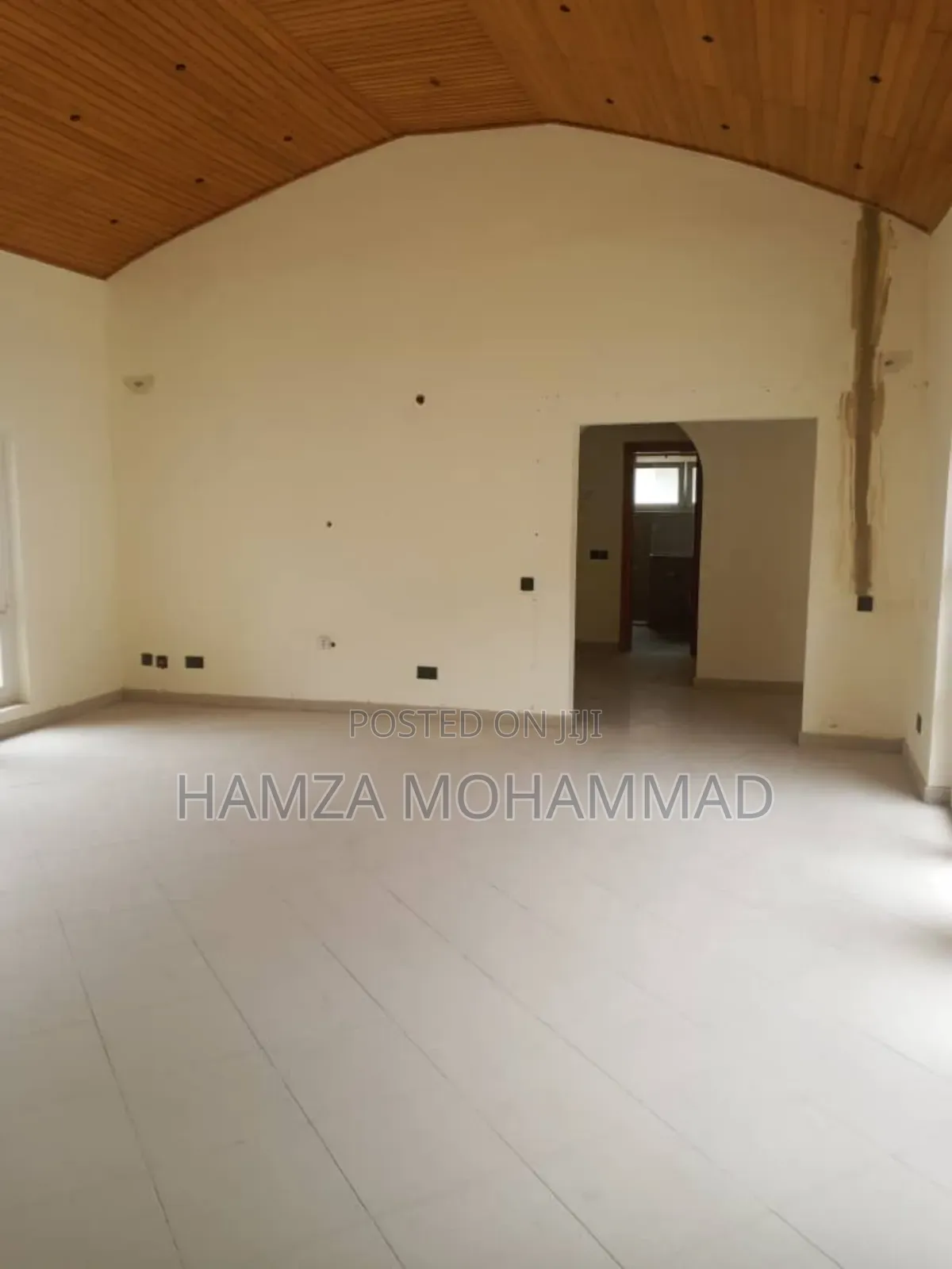 8bdrm House in Hamza Estates, East Legon for rent