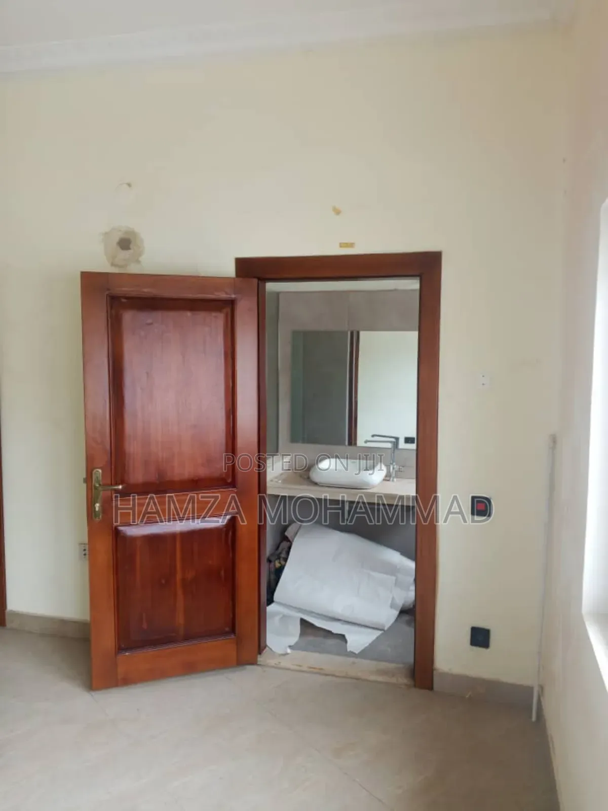 8bdrm House in Hamza Estates, East Legon for rent