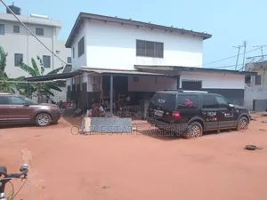 5bdrm House in North Kaneshie for sale