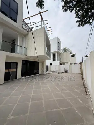 4bdrm Townhouse/Terrace in Labone for sale