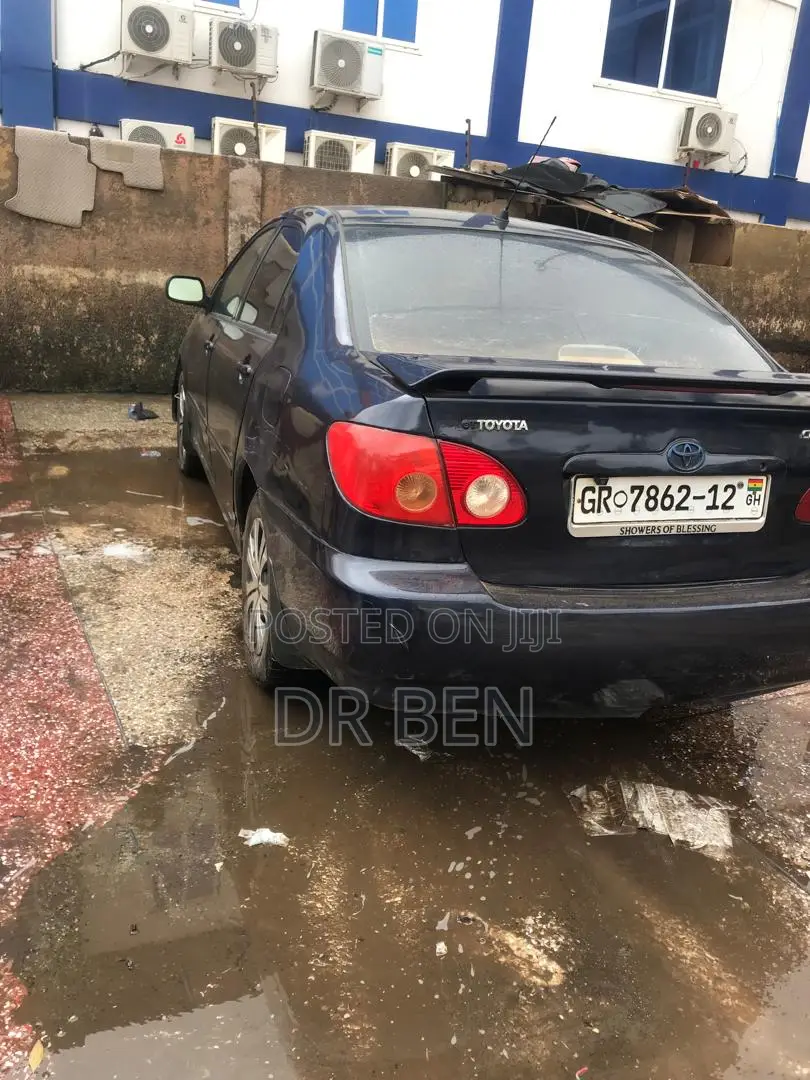 Toyota Corolla 2005 Blue