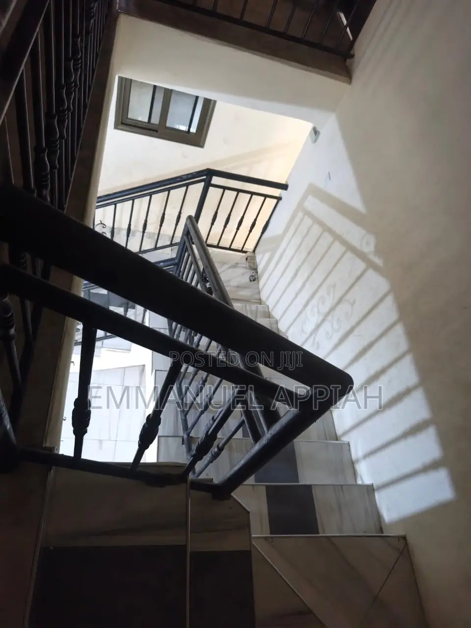 7bdrm House in Kwabenya Acp, Accra Metropolitan for rent