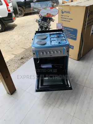 Newly Sealed in Box 2-2 Stove 60/60
