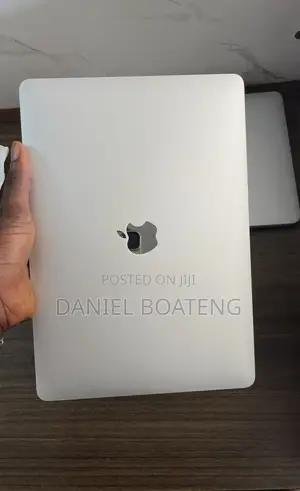 Laptop Apple MacBook Pro 2020 8GB Apple M1 SSD 512GB