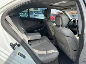 Mercedes-Benz E350 2007 White