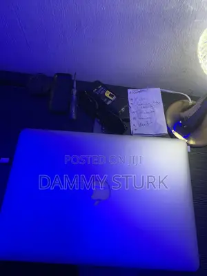 Laptop Apple MacBook Pro 8GB Intel Core i7 SSD 128GB