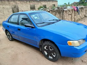 Toyota Corolla 1.8 Sedan 2002 Blue