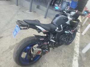 Yamaha R1 2019 Black