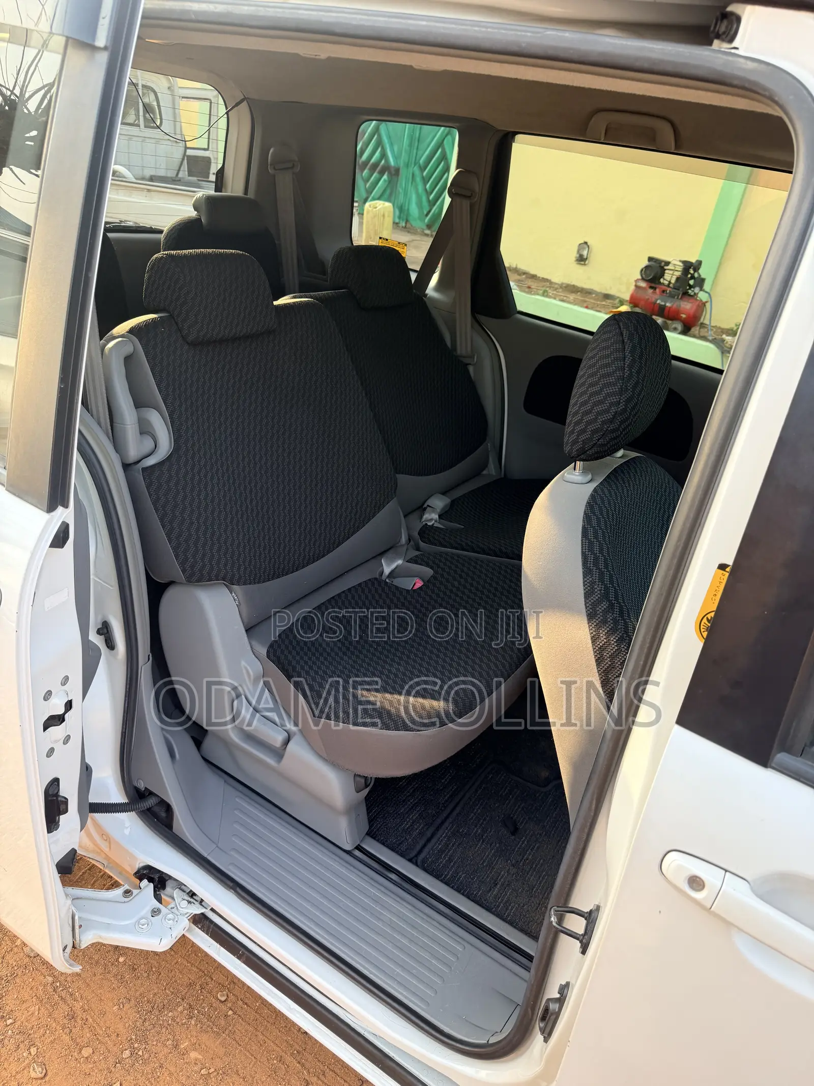 Toyota Sienta 1.5 AWD 2009 White