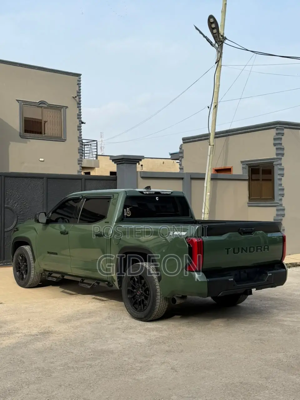 Toyota Tundra SR5 2022 Green