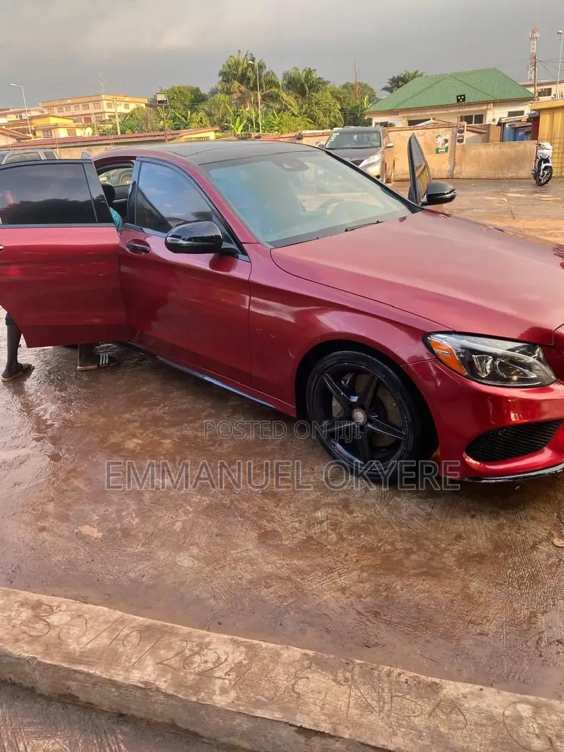 Mercedes-Benz C300 Sport 4Matic Sedan AWD (2.0L 4cyl 7A) 2017 Red