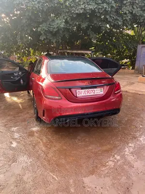 Mercedes-Benz C300 Sport 4Matic Sedan AWD (2.0L 4cyl 7A) 2017 Red