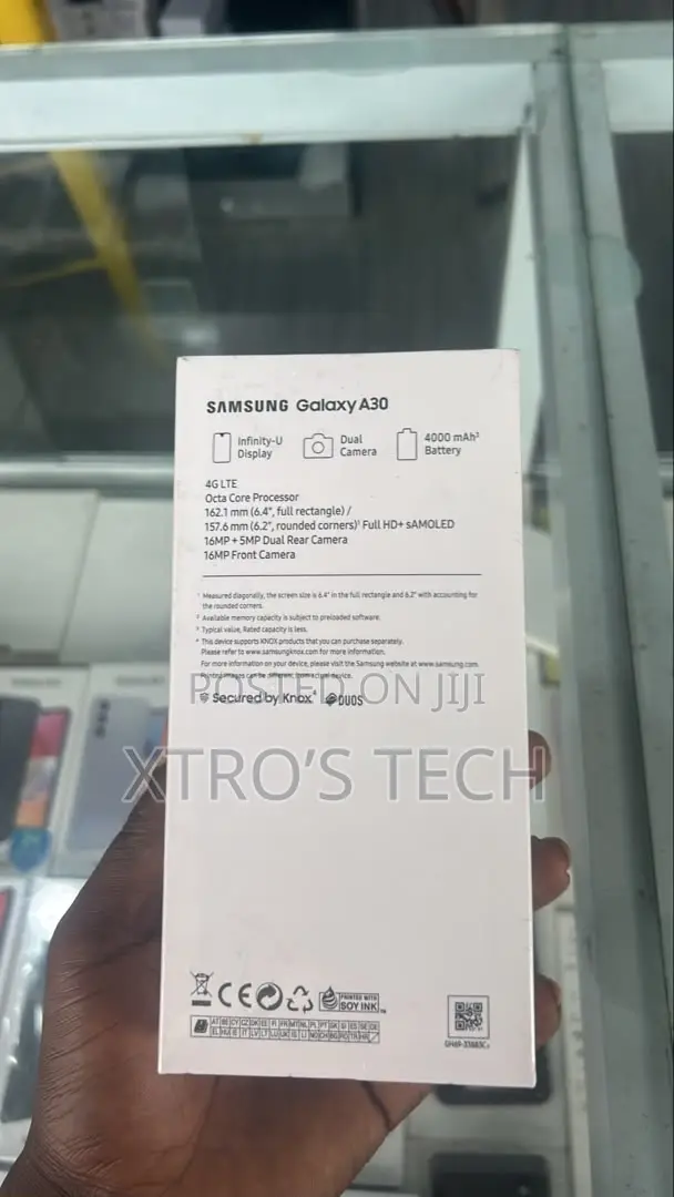 New Samsung Galaxy A30 64 GB Black