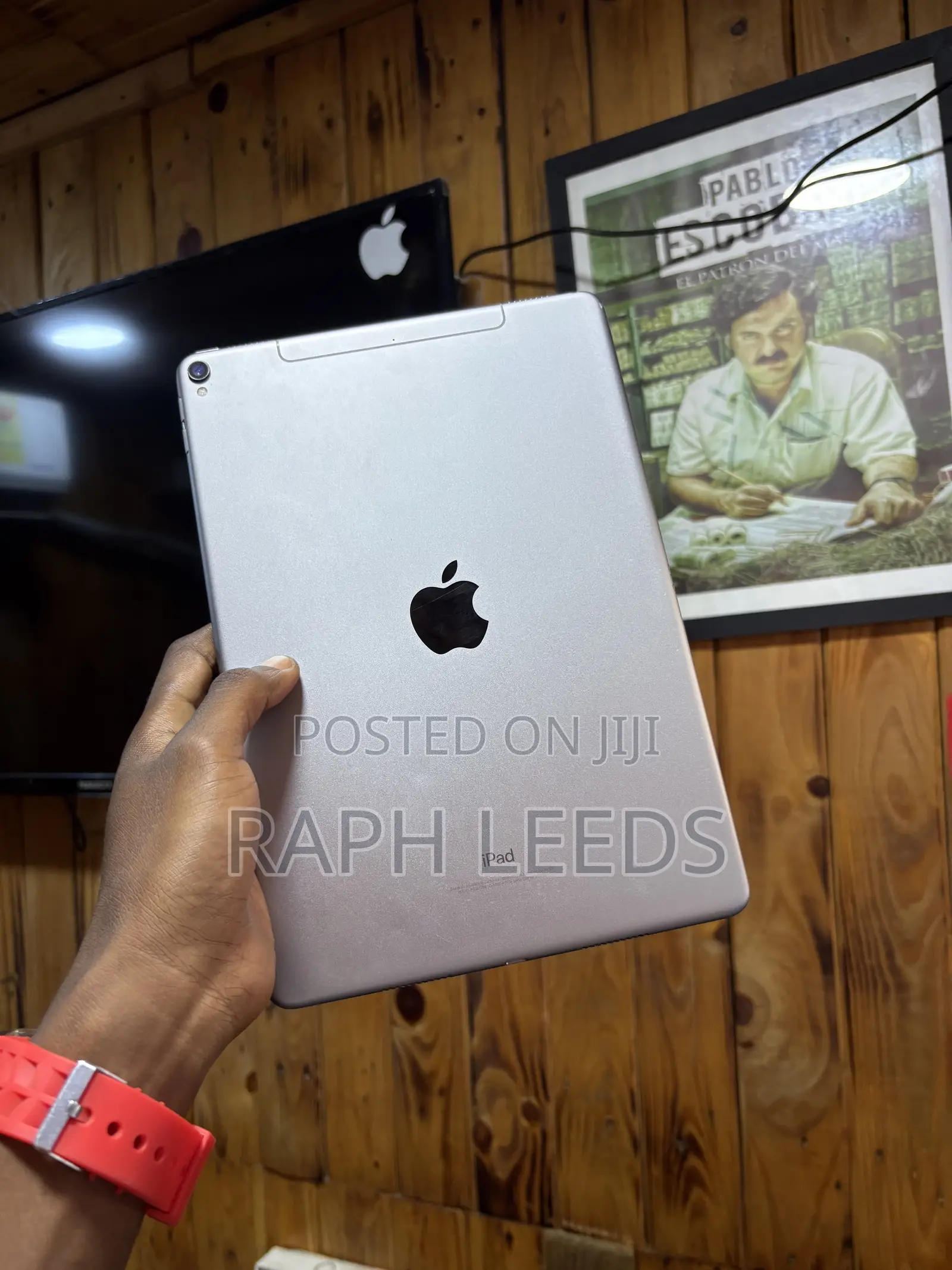 New Apple iPad Pro 64 GB Silver