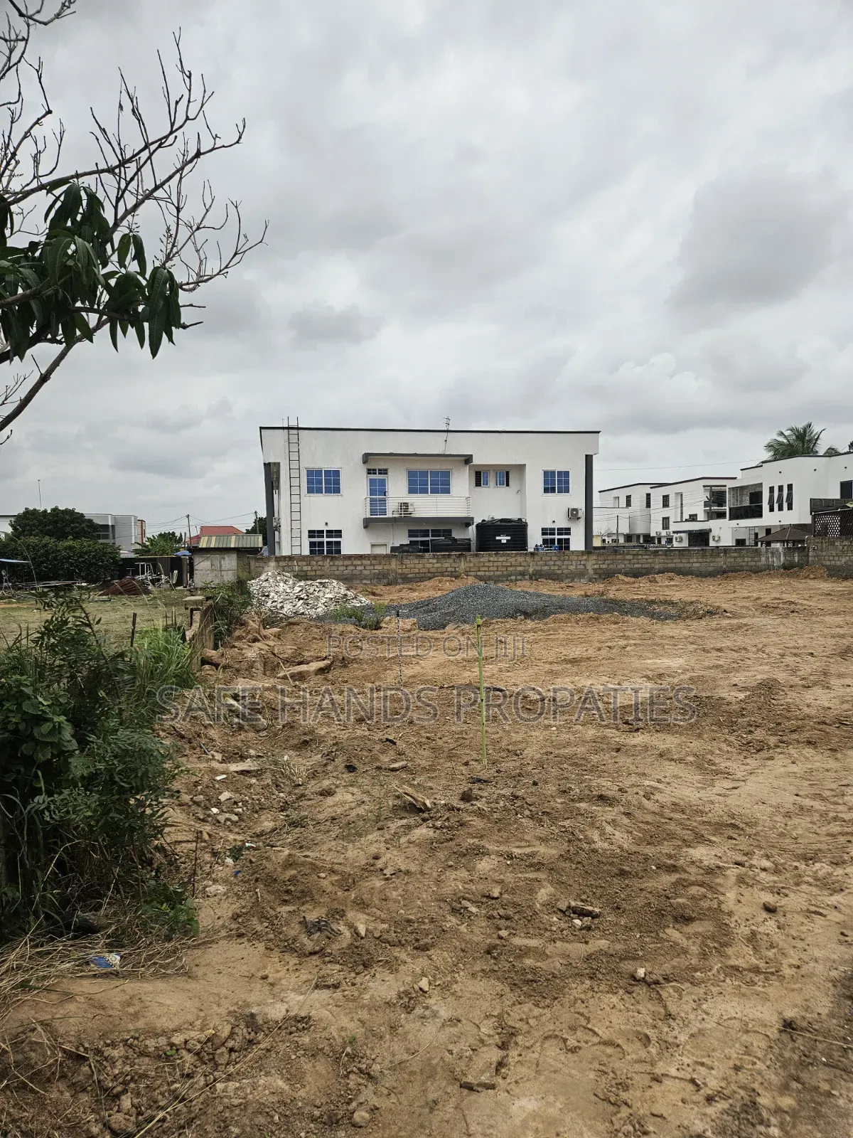 One Plot of Land for Sale