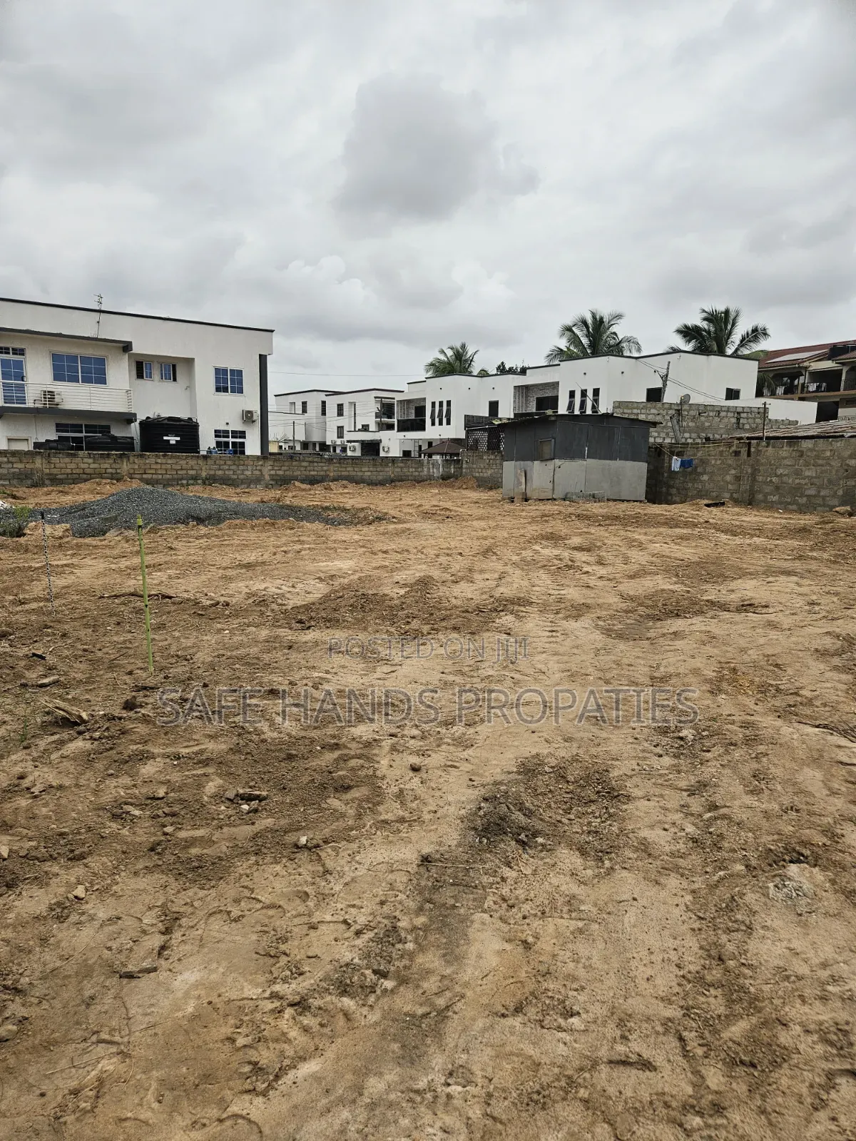 One Plot of Land for Sale