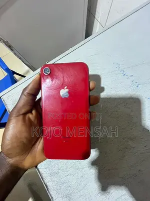 Apple iPhone XR 64 GB Red