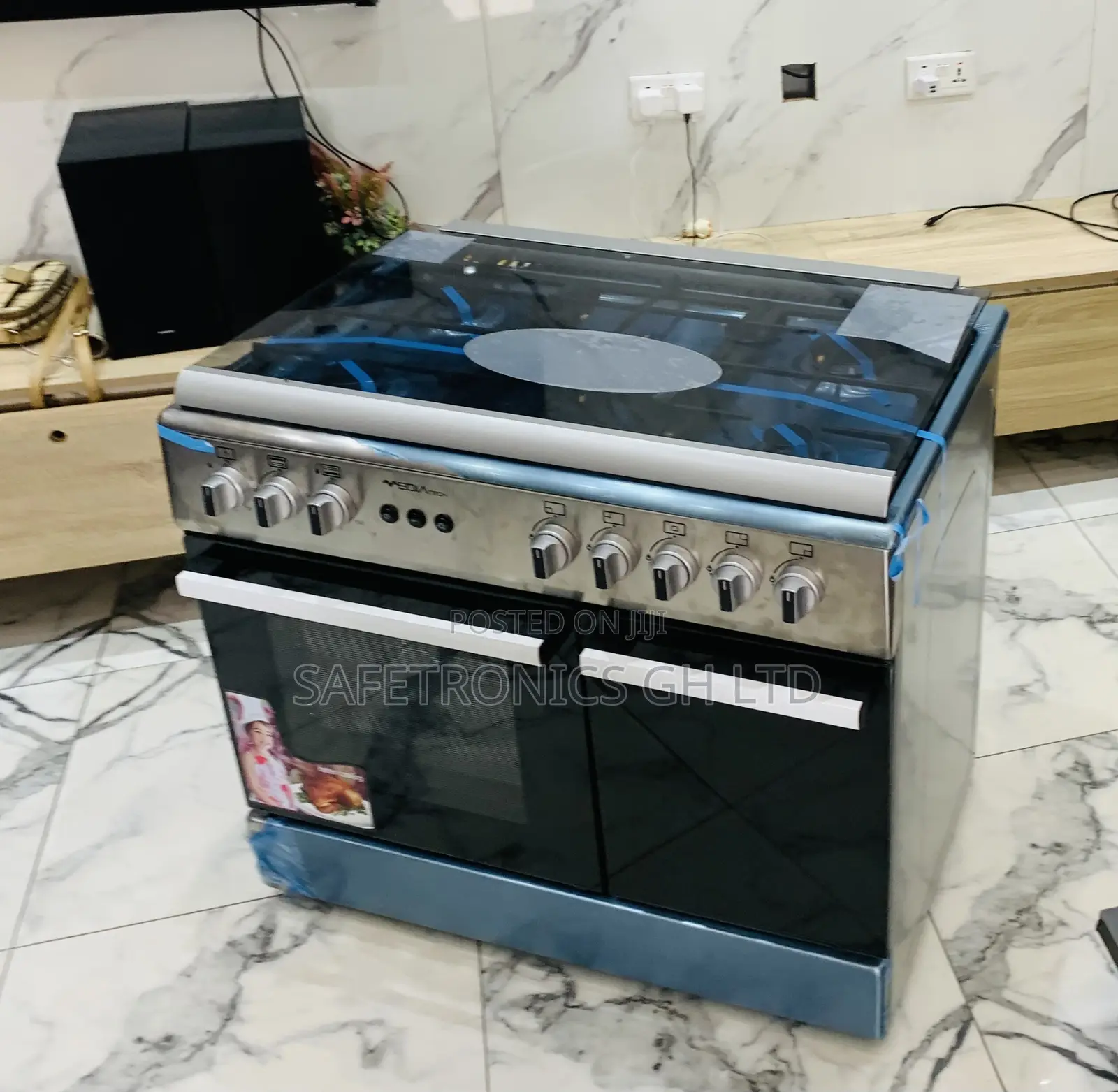 Grab Elegant Mediatech 5-Burner Gas Cooker With Grill Auto Rotisserie
