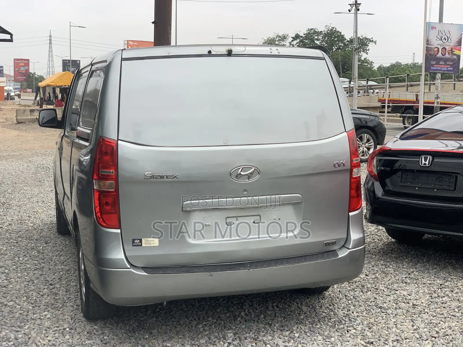 Hyundai Starex 2012 Silver