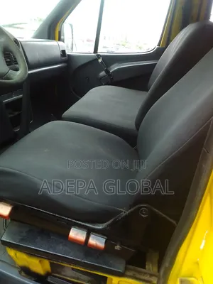 Mercedes-Benz Sprinter 2015 Yellow