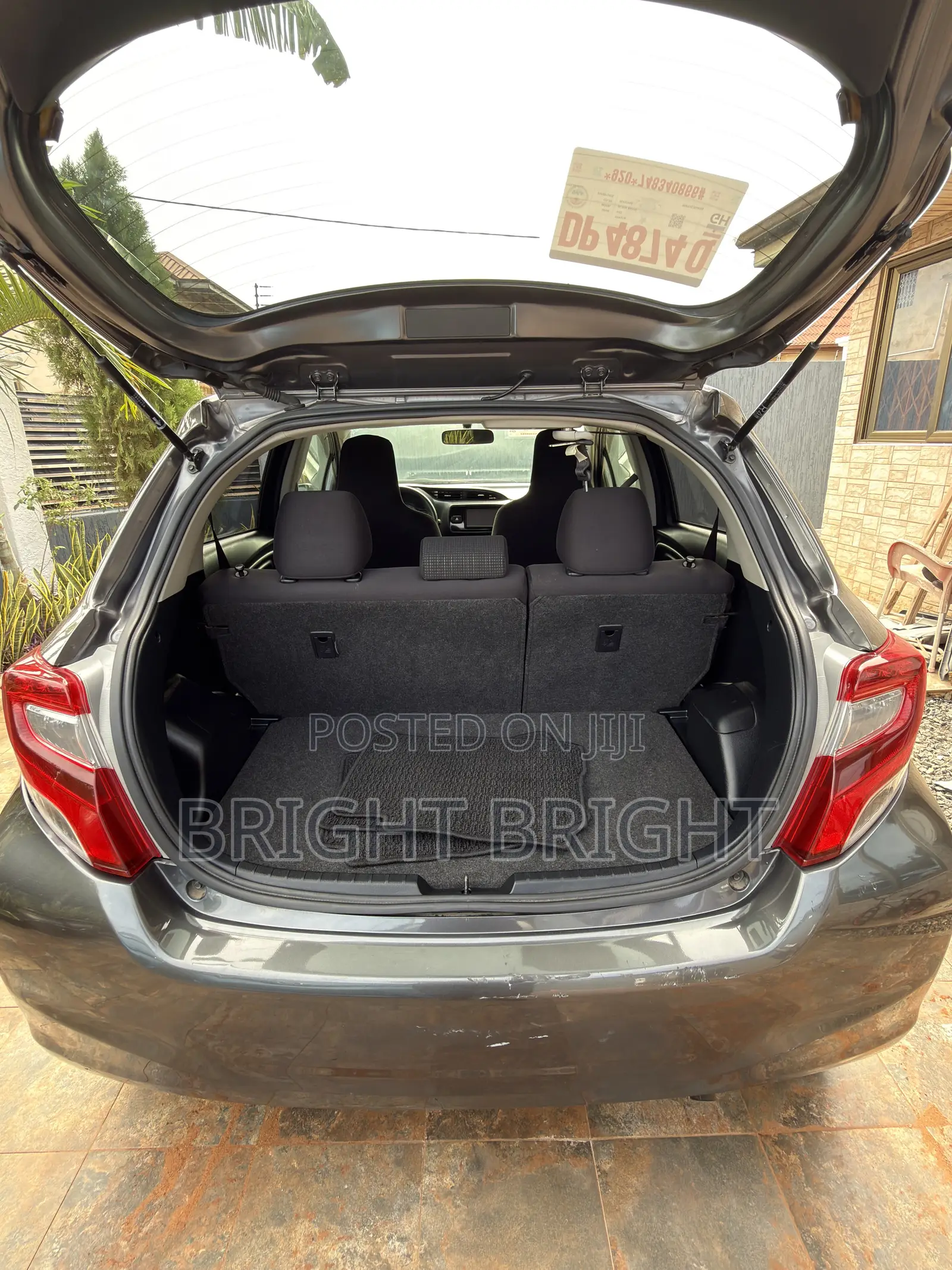Toyota Vitz 2014 Brown