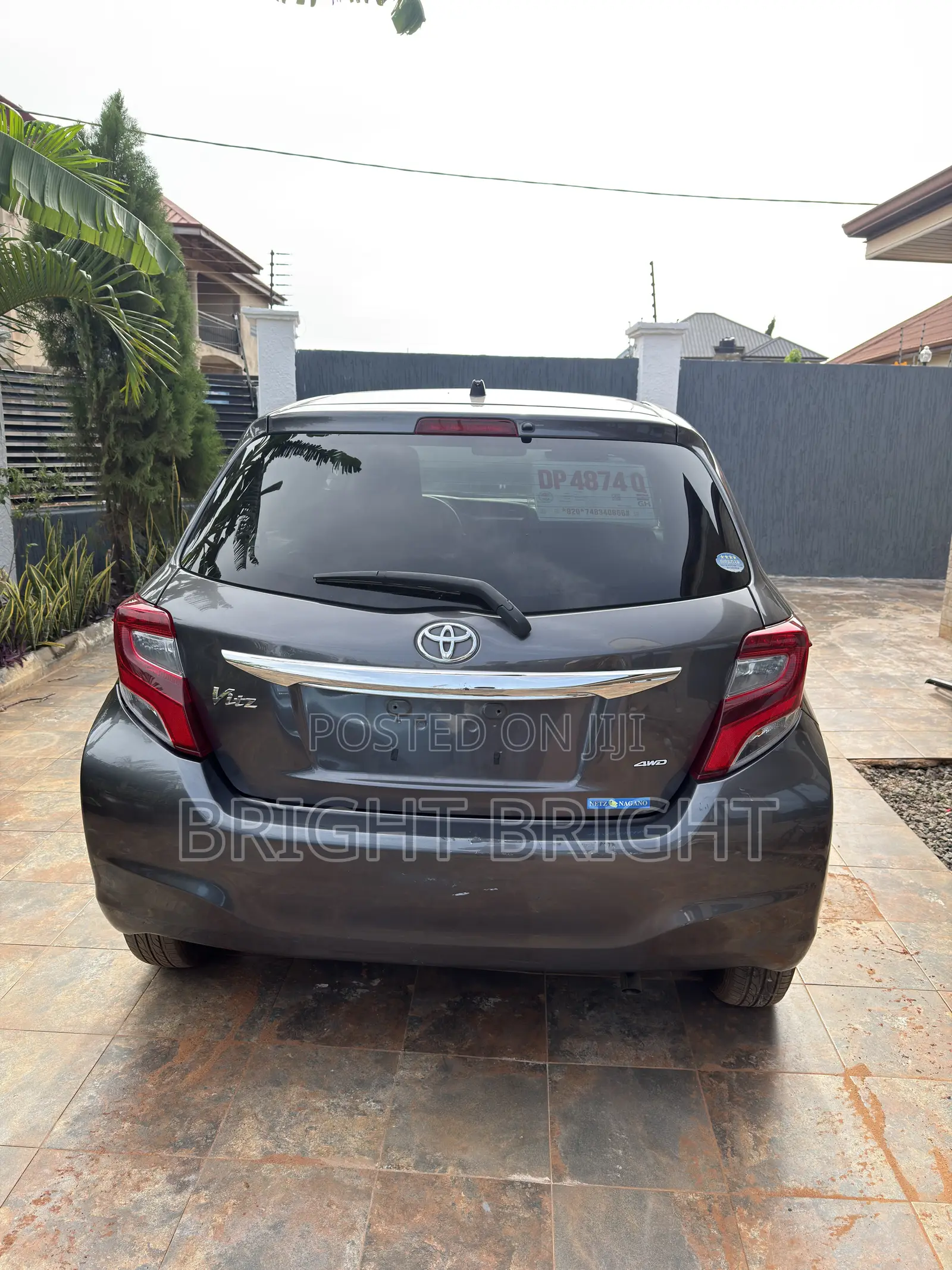 Toyota Vitz 2014 Brown