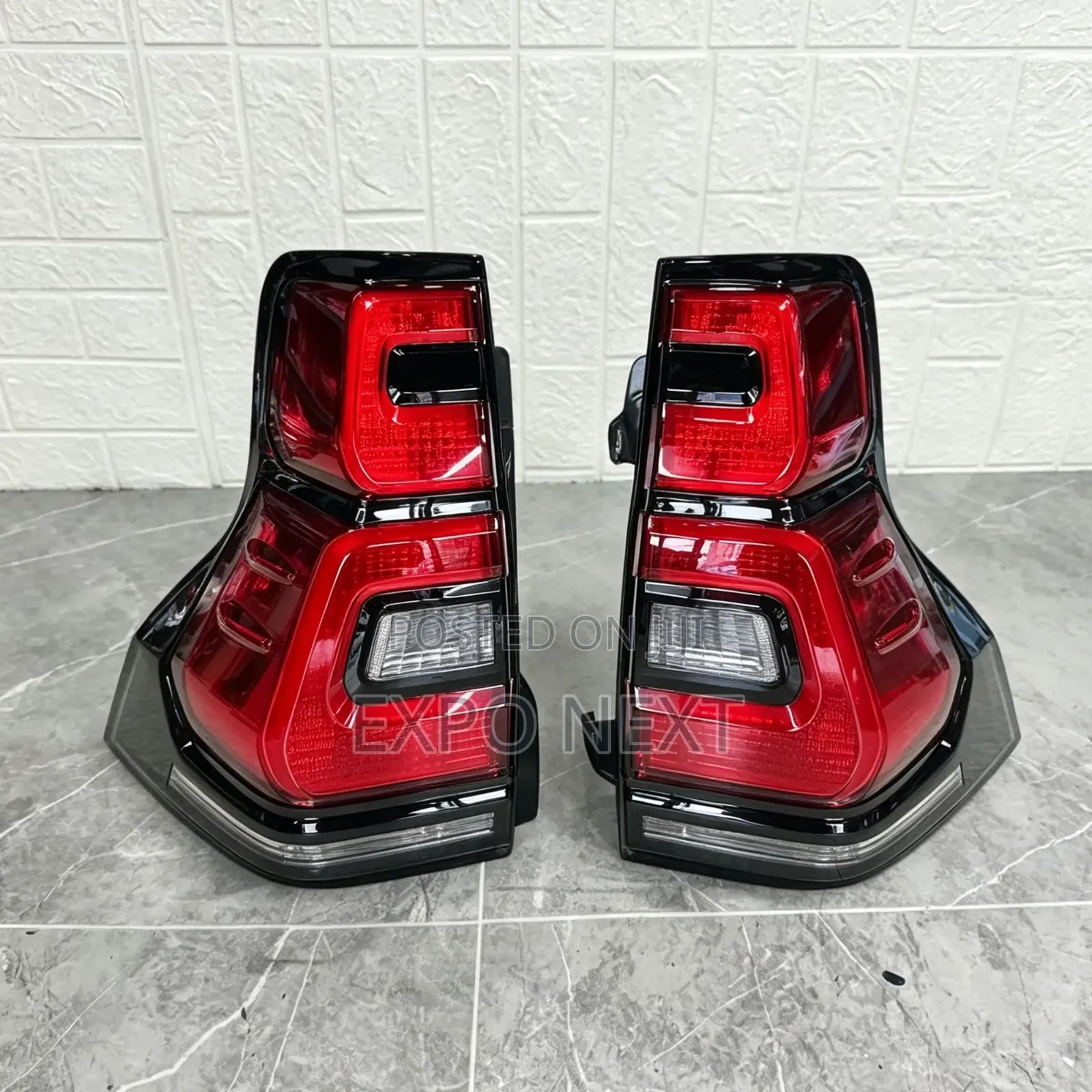 Toyota Land Cruiser Prado 2016-2022 LED Tail Lights