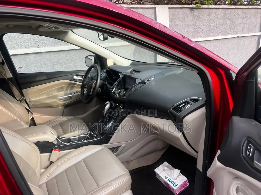 Ford Escape Titanium 4dr SUV AWD  (1.6L 4cyl Turbo 6A) 2014 Red