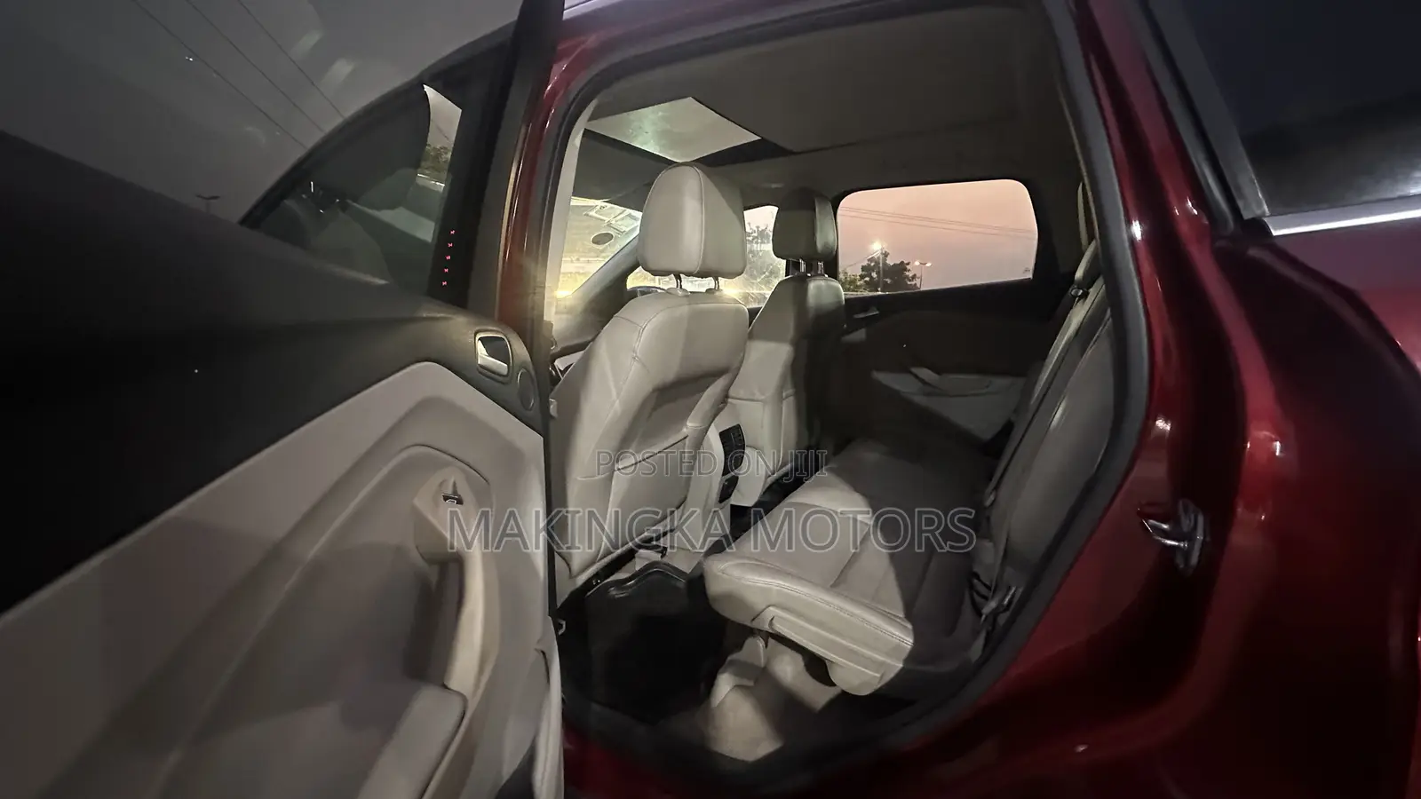Ford Escape Titanium 4dr SUV AWD  (1.6L 4cyl Turbo 6A) 2014 Red
