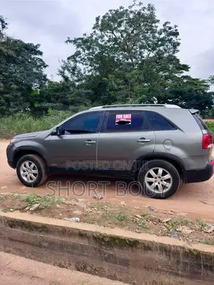 Kia Sorento 2.5 CRDi 4x4 Automatic 2010 Gray