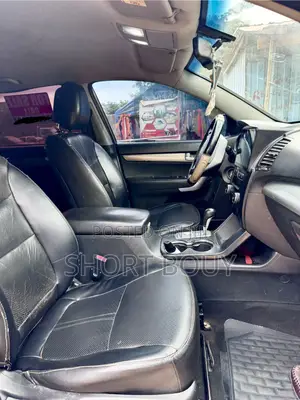 Kia Sorento 2.5 CRDi 4x4 Automatic 2010 Gray