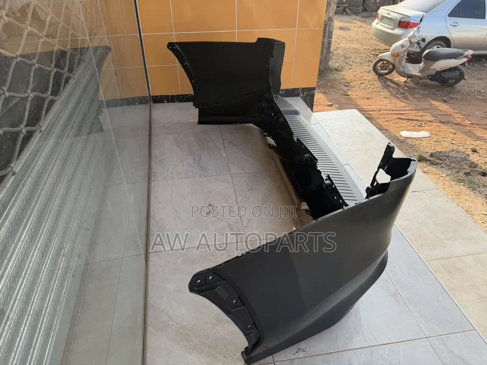 LX 700 2022-2026 Rear Bumper