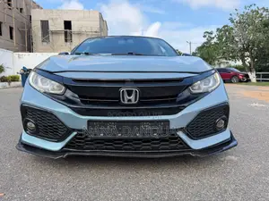 Honda Civic Sport 4dr Hatchback (1.5L 4cyl) 2017 Gray