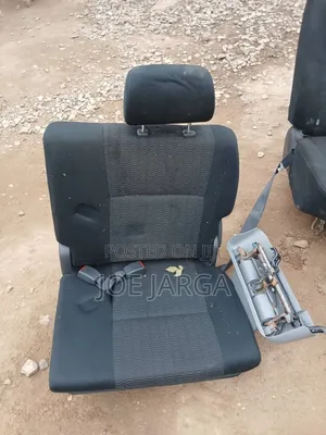 Voxyz Middle Seat