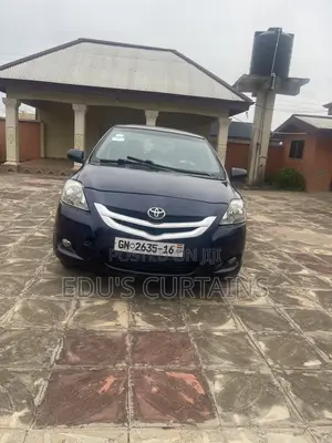 Toyota Yaris 1.5 Automatic 2009 Blue