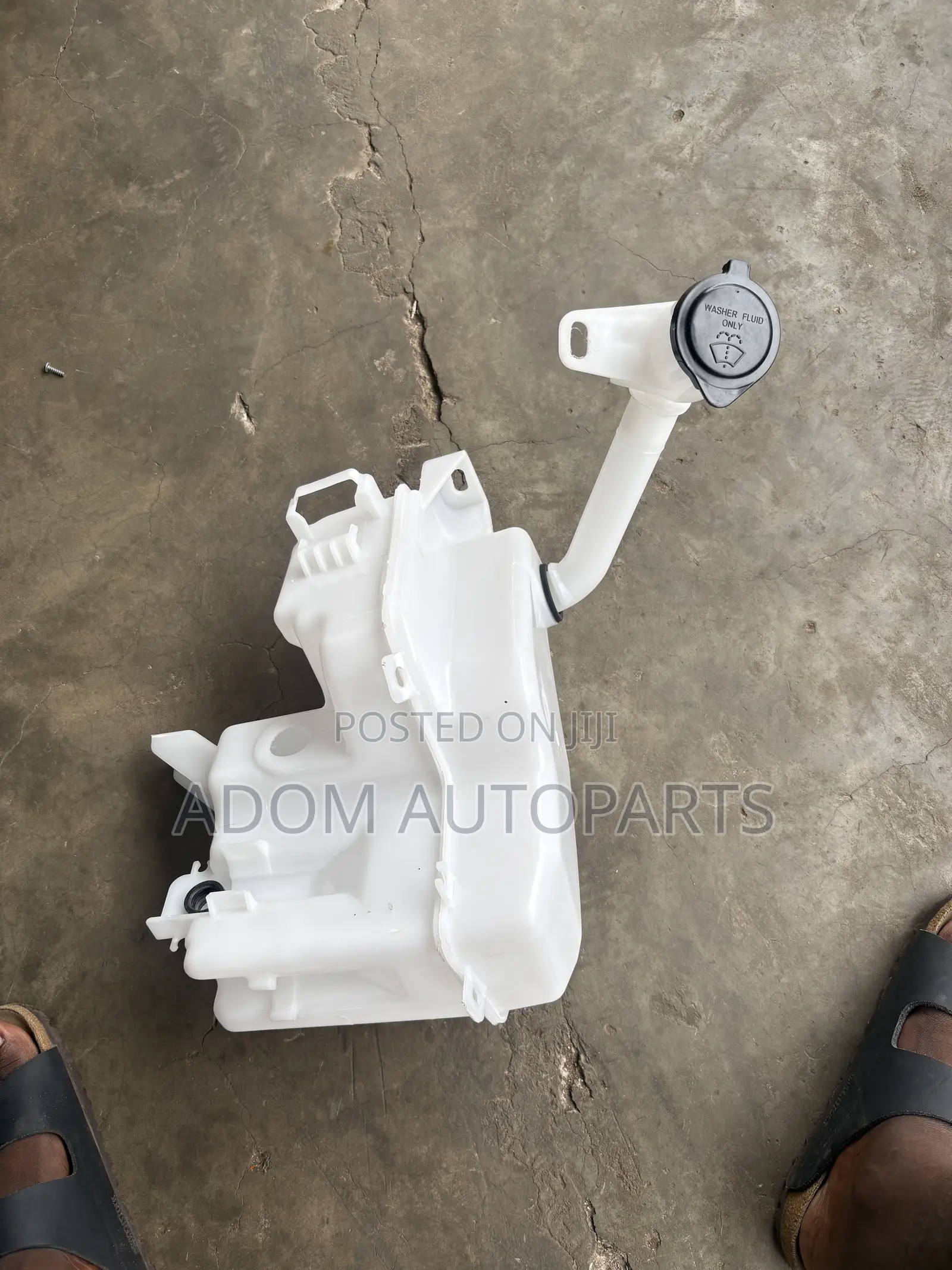 Toyota Highlander Wiper Wash Bottle Tank 2020 2021 2022 2023 2024