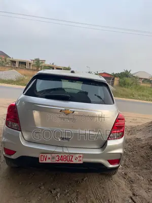 Chevrolet Trax 2017 Silver
