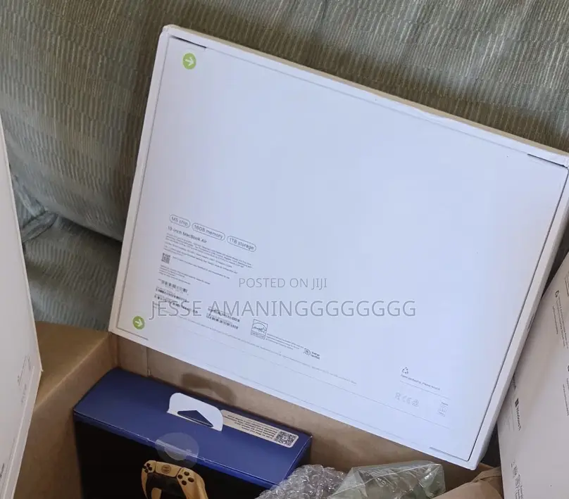 New Laptop Apple MacBook Air 16GB Apple M5 SSD 1T