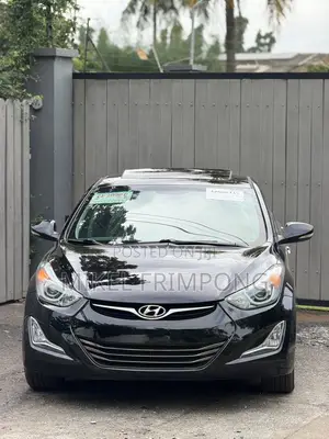 Hyundai Elantra Limited Sedan FWD (1.8L 4cyl 6A) 2016 Black