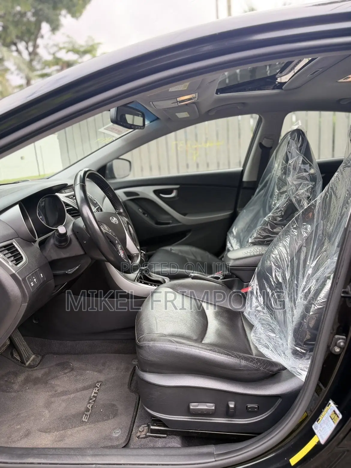 Hyundai Elantra Limited Sedan FWD (1.8L 4cyl 6A) 2016 Black