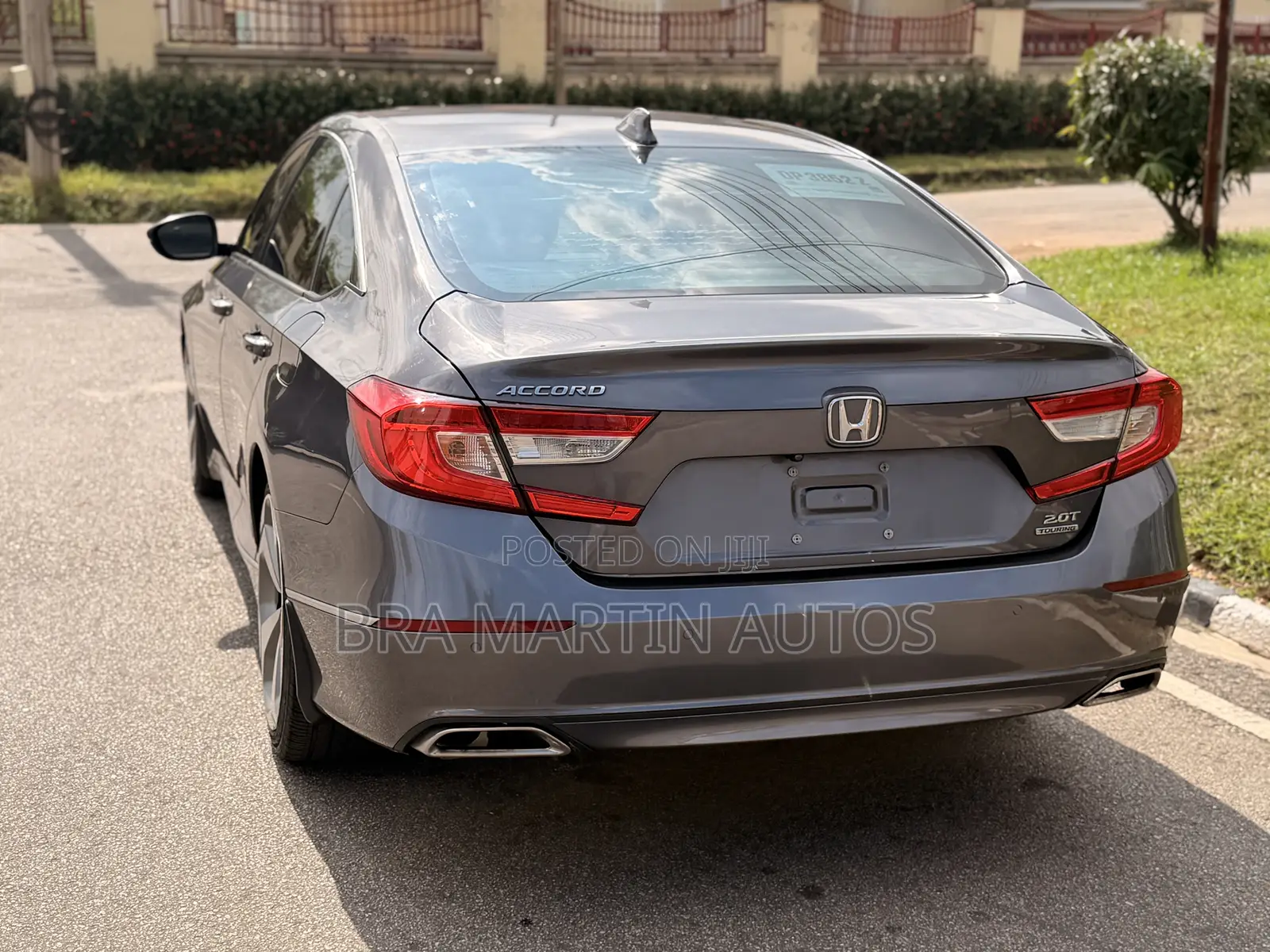Honda Accord Touring 2.0T 2018 Silver